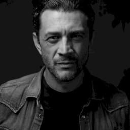 Vinicio Marchioni