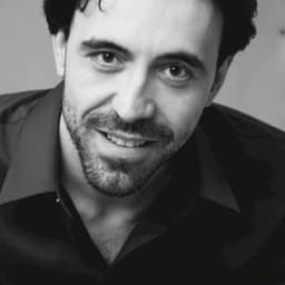 Israel Elejalde