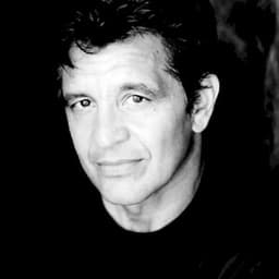 Ed Marinaro