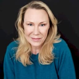 Belinda McClory