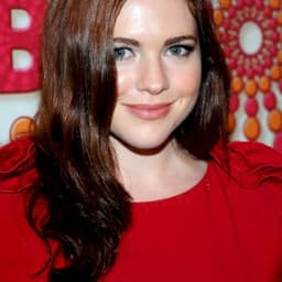 Caitlin Custer