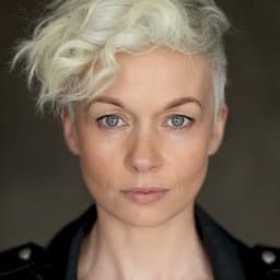 Carolyn Bracken