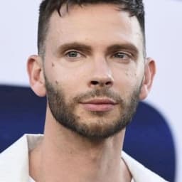 Devon Graye