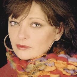 Angela Cartwright