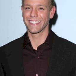 Adam Pascal