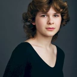 Liv McNeil