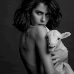 Nesrin Cavadzade