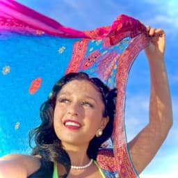 Roxanna Garza