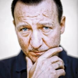 Robert Wieckiewicz