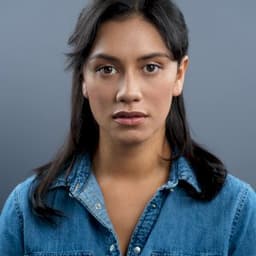 Luciane Buchanan