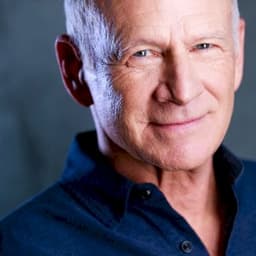 Michael Mantell