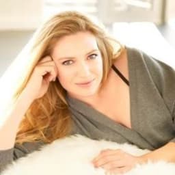 Anna Torv