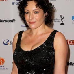 Lucy Cohu
