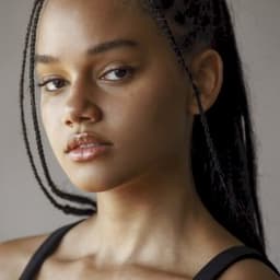 Selena Sloan
