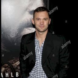 Austin Hébert
