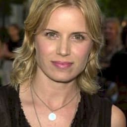 Kim Dickens
