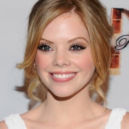 Dreama Walker