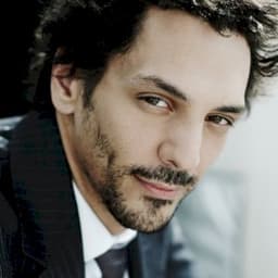 Tomer Sisley