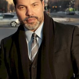 Sal Velez Jr.