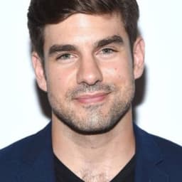 Alex Esola