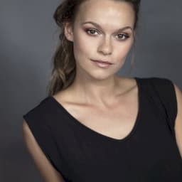 Anna-Maree Thomas