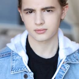 Maxim Knight