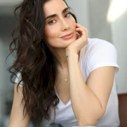 Paola Núñez