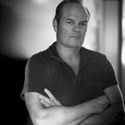 Chris Bauer