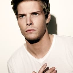 Hunter Parrish