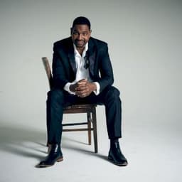 Mykelti Williamson
