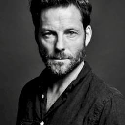 Jamie Bamber