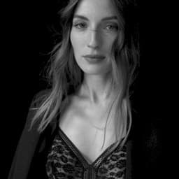 María Valverde