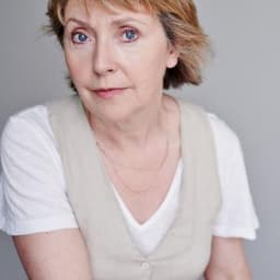 Karen Ascoe