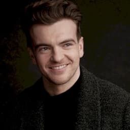 Jonno Davies
