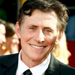 Gabriel Byrne