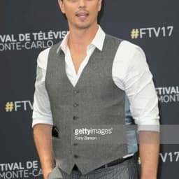 Darin Brooks