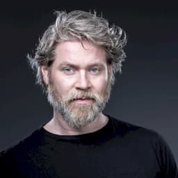 Lukas Loughran