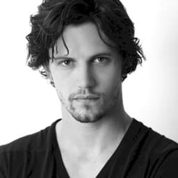 Nathan Parsons