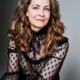 Lisanne Falk