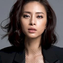 Veronica Ngo