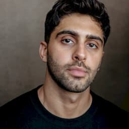 Arian Nik