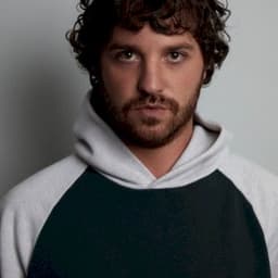 Eli Russell Linnetz