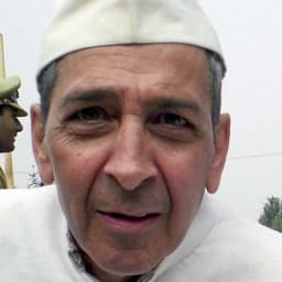 Roshan Seth