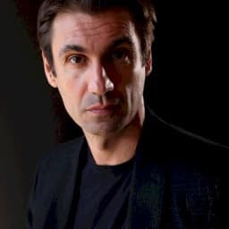 Fabrizio Gifuni