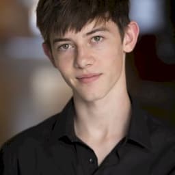 Griffin Gluck