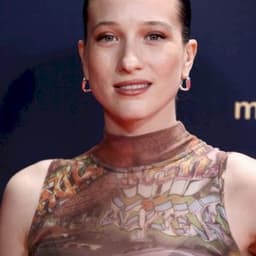 Sophie Lowe