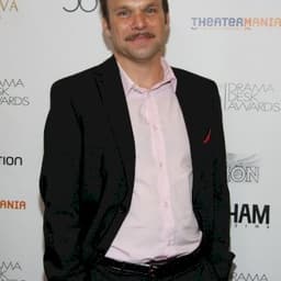 Norbert Leo Butz
