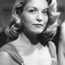 Sheryl Lee