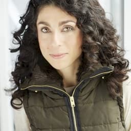 Lara Arabian