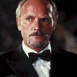 Julian Glover
